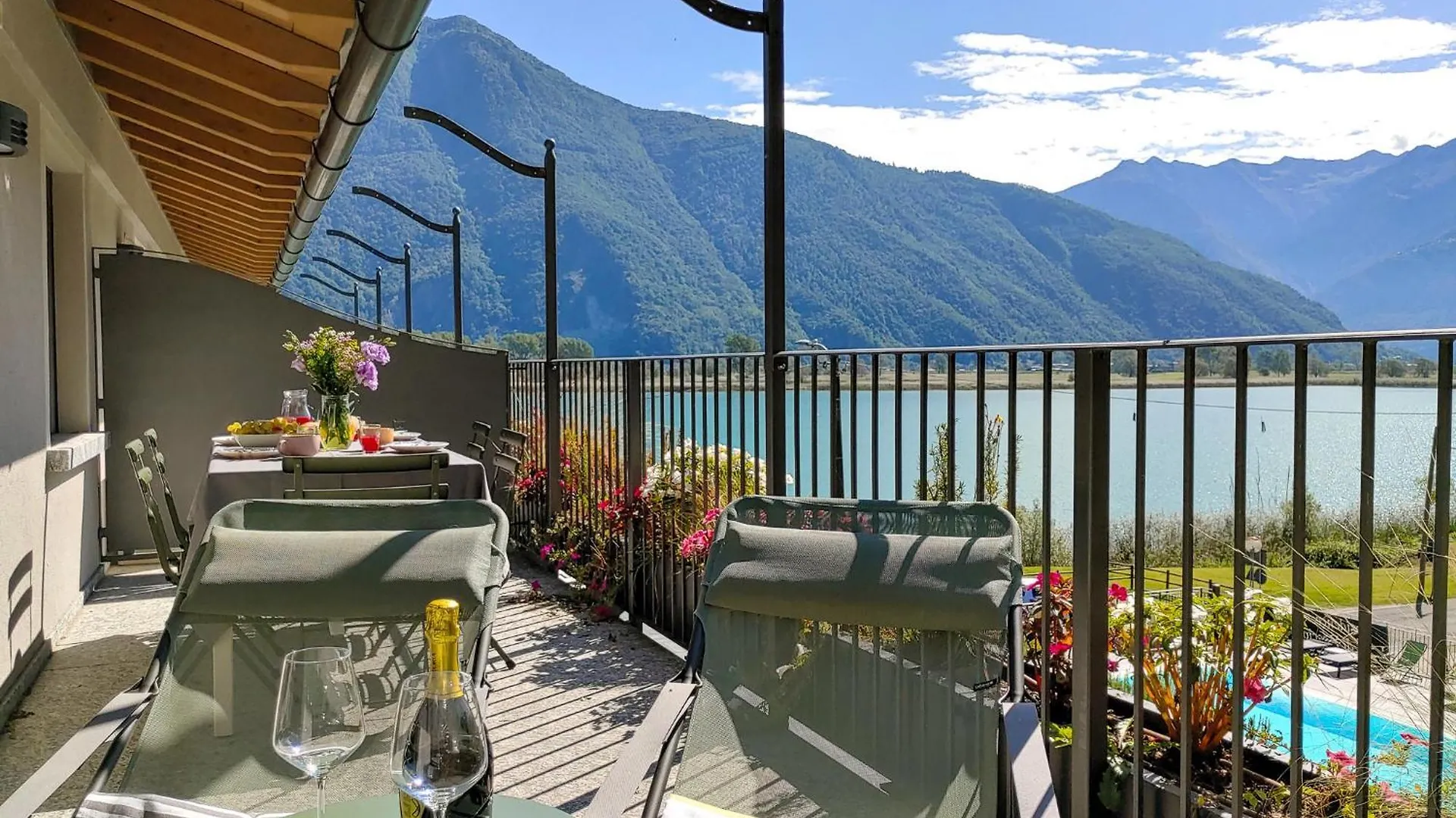 Dascio Salute Ferienwohnung Mit Panorama Balkon Am See 0*,